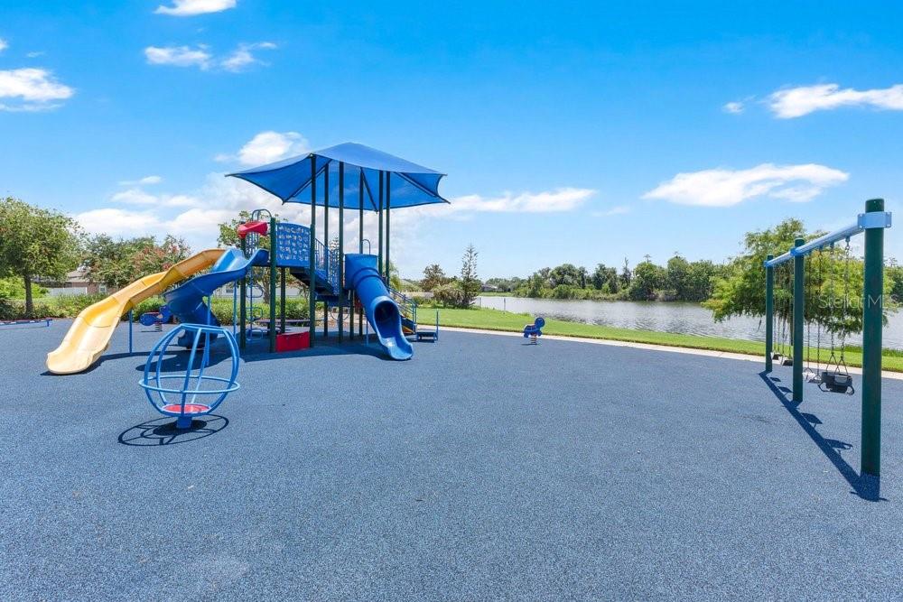 VISTA LAKES VILLAGE N-15 CARLISLE - Residential