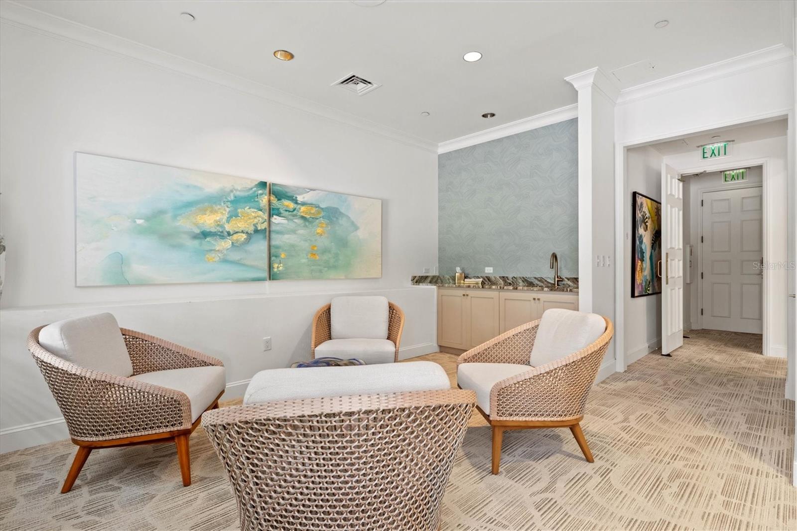 WATER CLUB 01 AT LONGBOAT KEY - Residential
