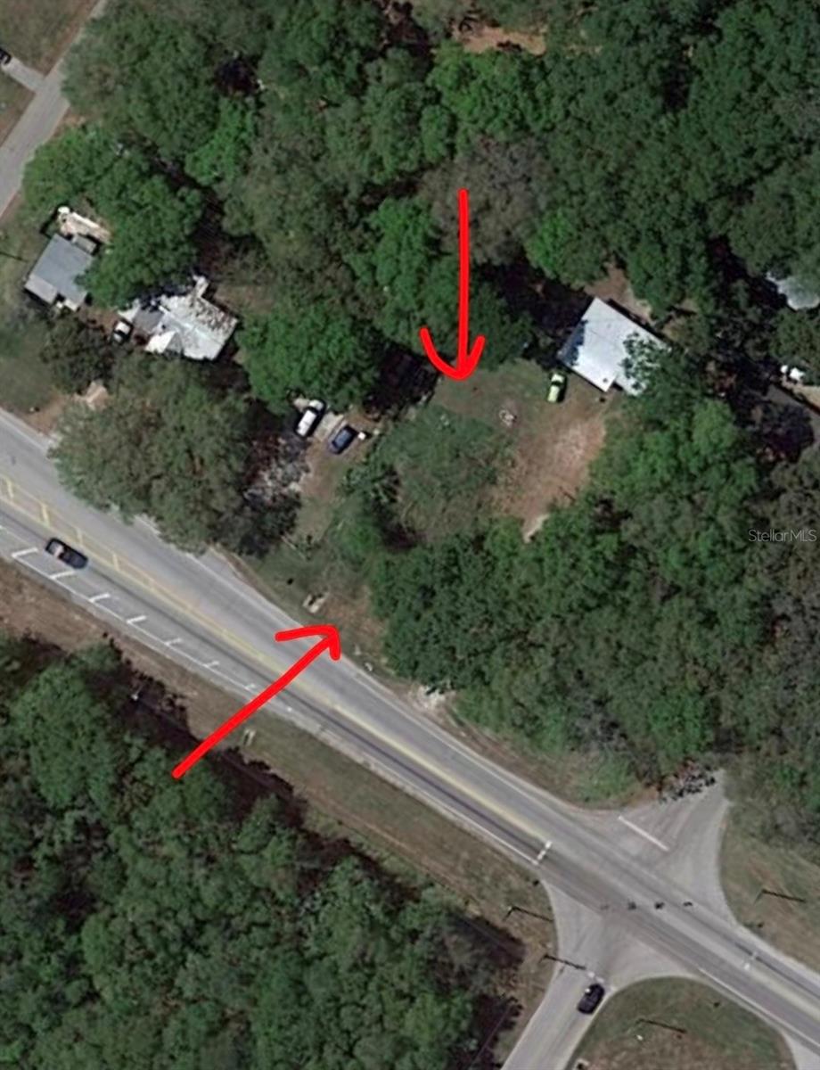 MOUNTAIN PARK - Land