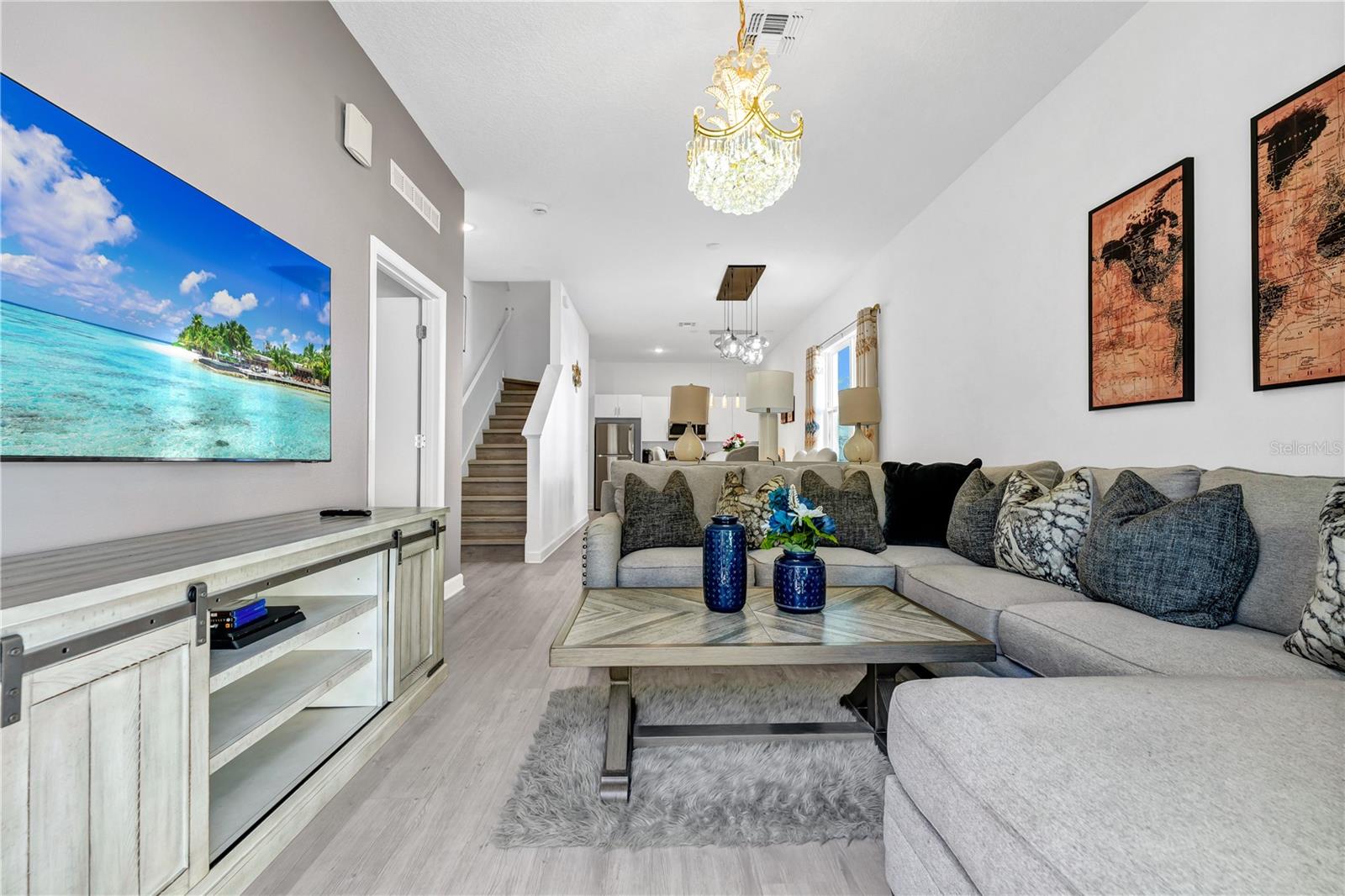 AZUR RESIDENCE - Residential