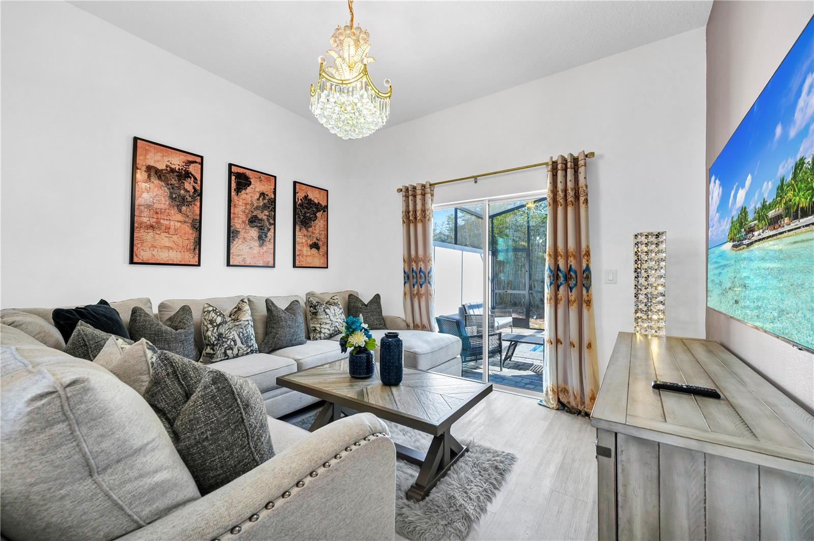 AZUR RESIDENCE - Residential