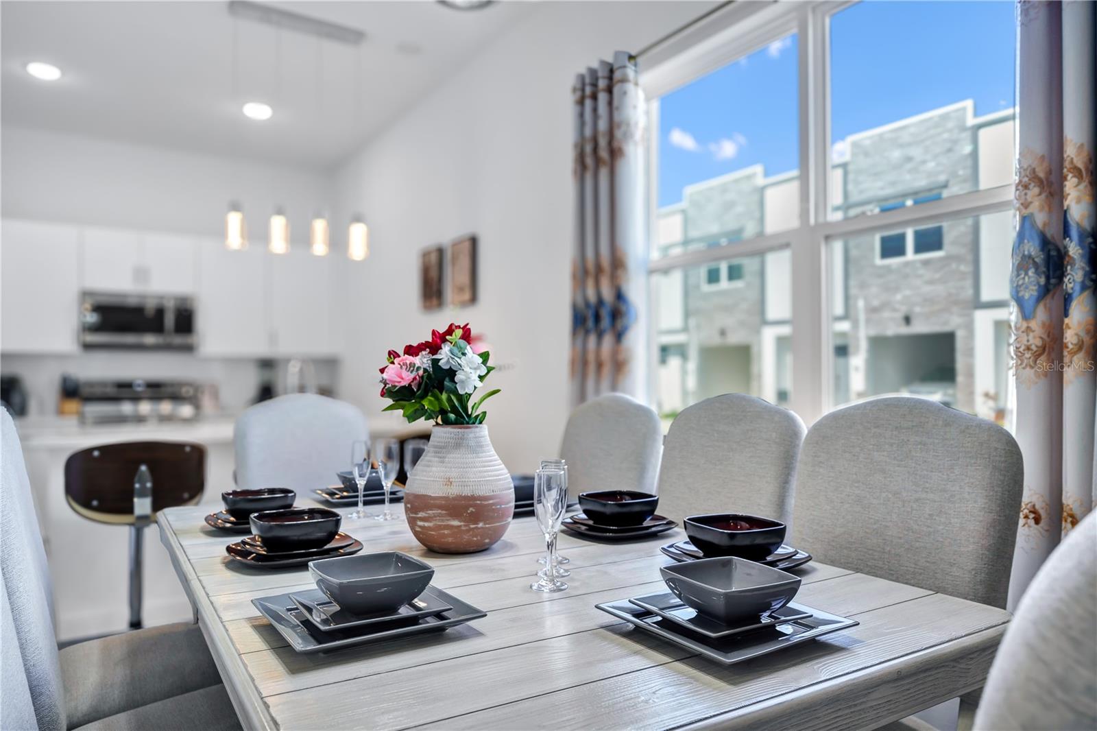 AZUR RESIDENCE - Residential