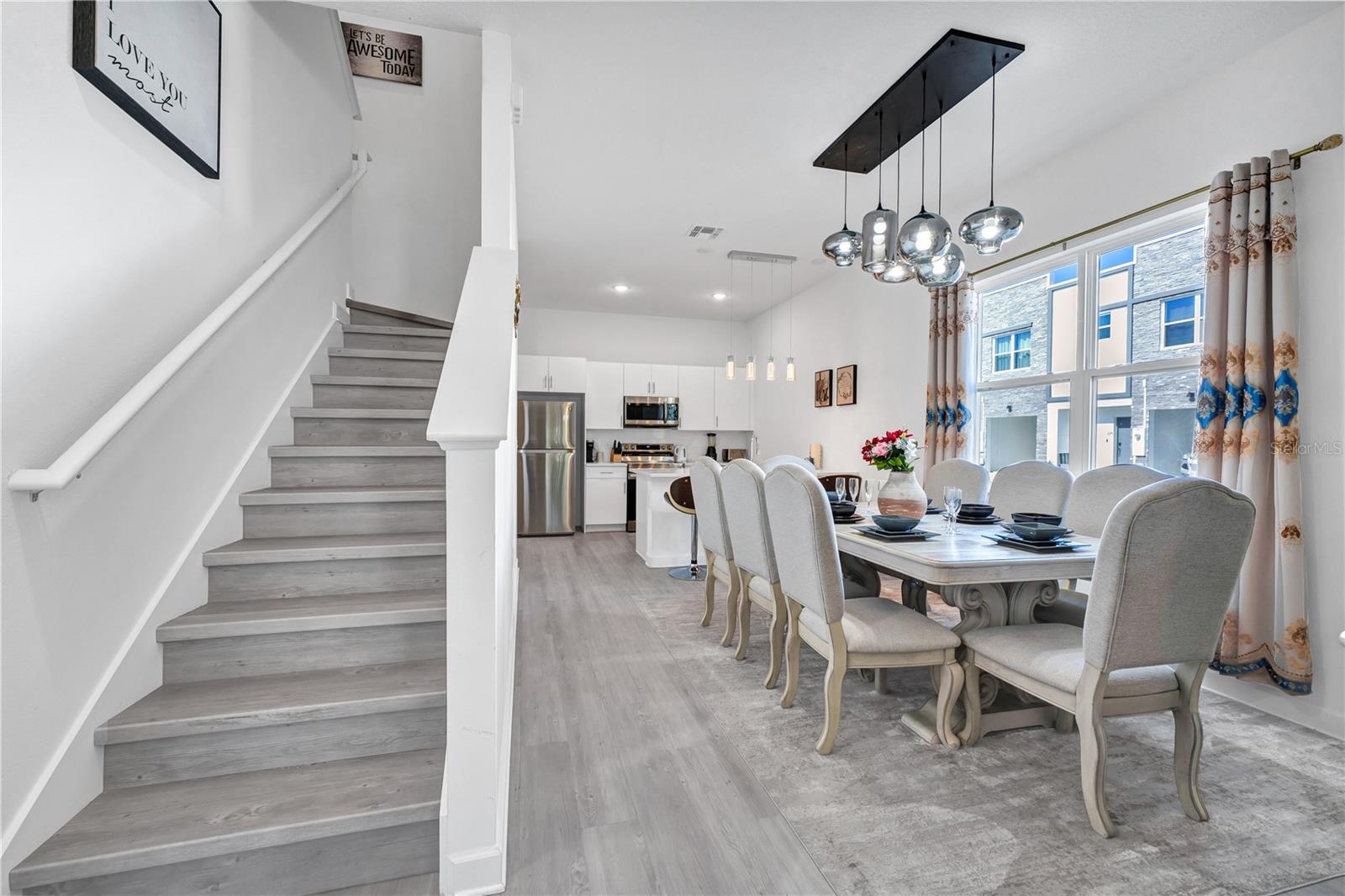 AZUR RESIDENCE - Residential