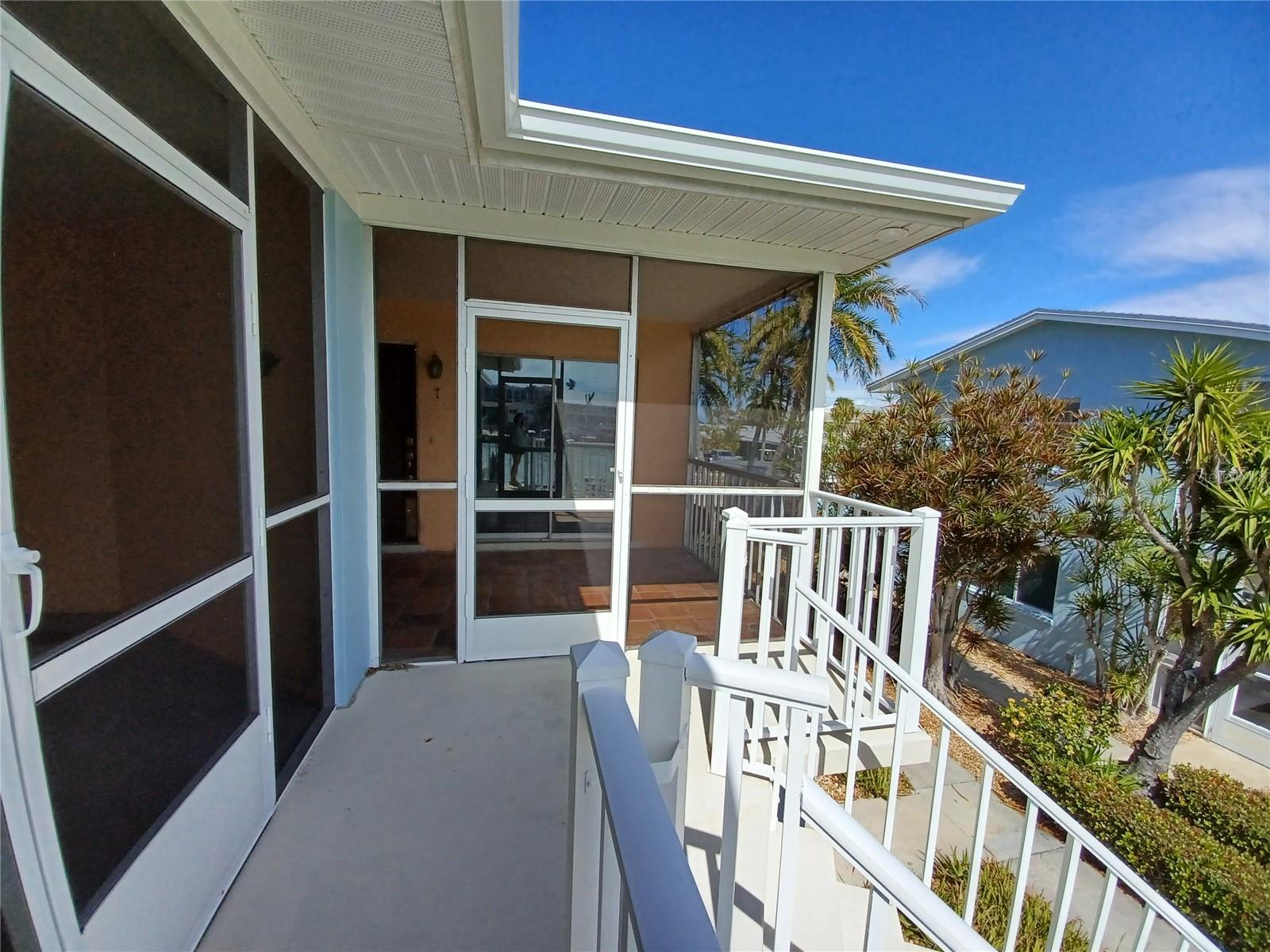 ISLAND VIEW CONDO - Residential