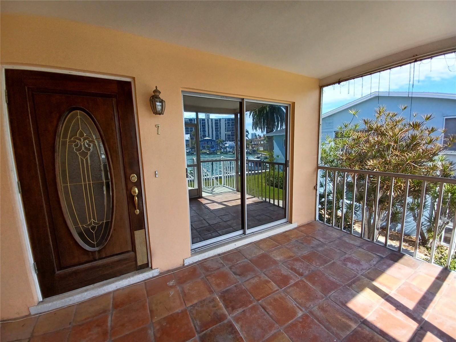 ISLAND VIEW CONDO - Residential