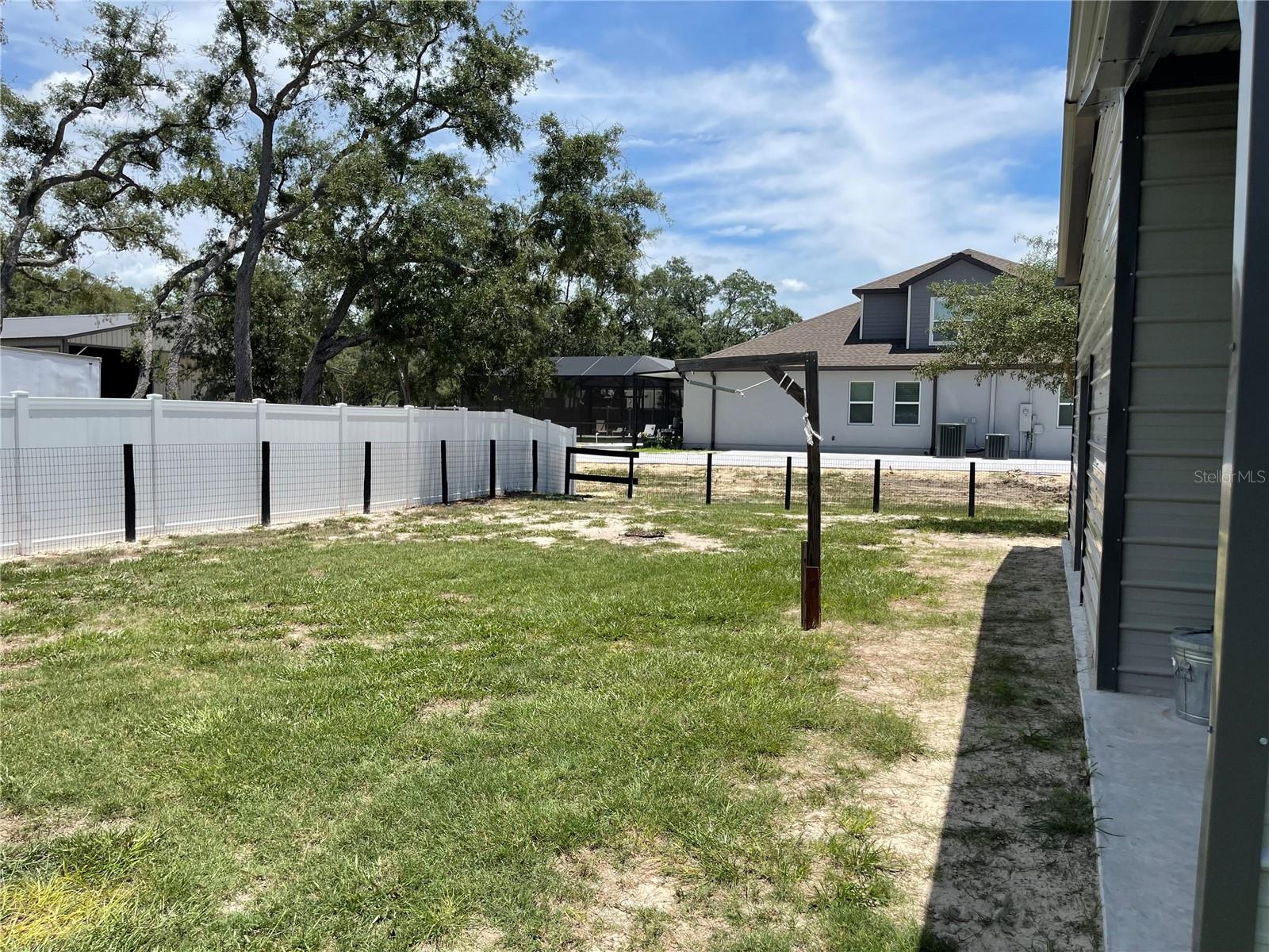 ROYAL HIGHLANDS - Residential