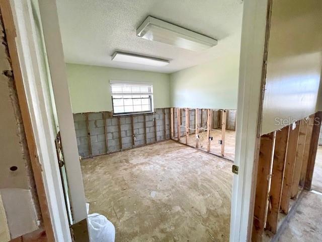 DUNEDIN ISLES COUNTRY CLUB SEC A - Commercial Sale