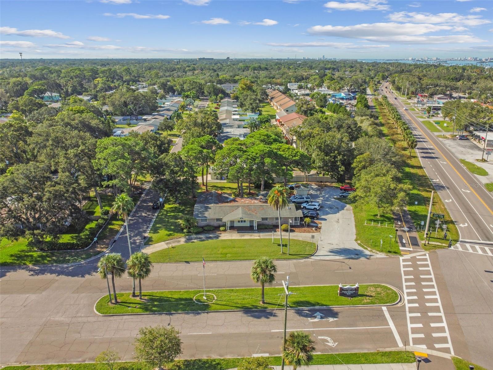DUNEDIN ISLES COUNTRY CLUB SEC A - Commercial Sale