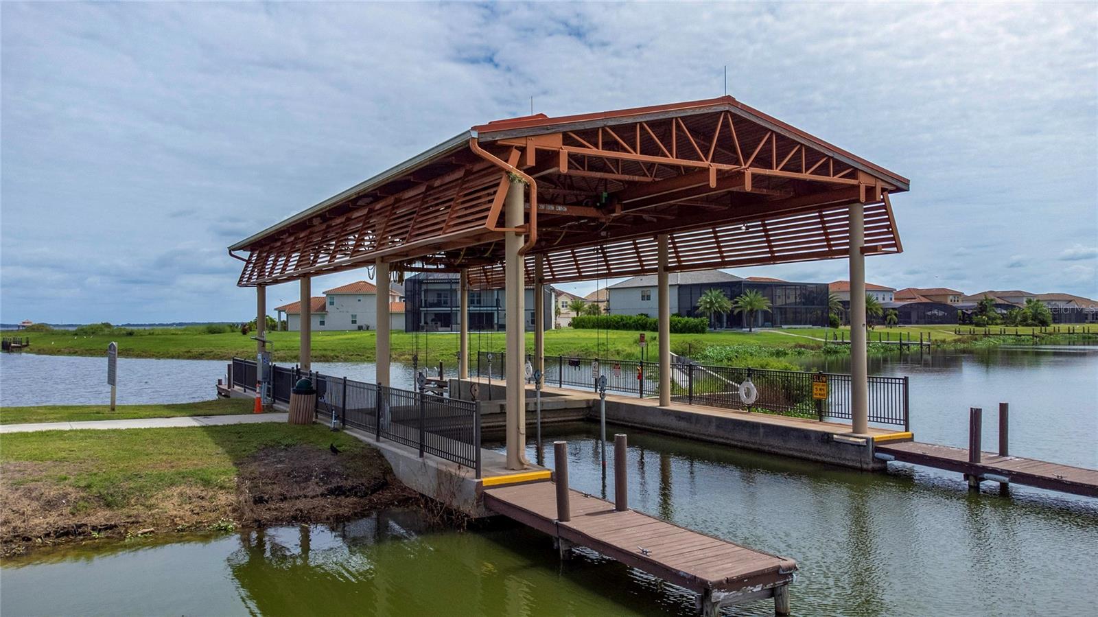 BELLALAGO PH 3M - Residential