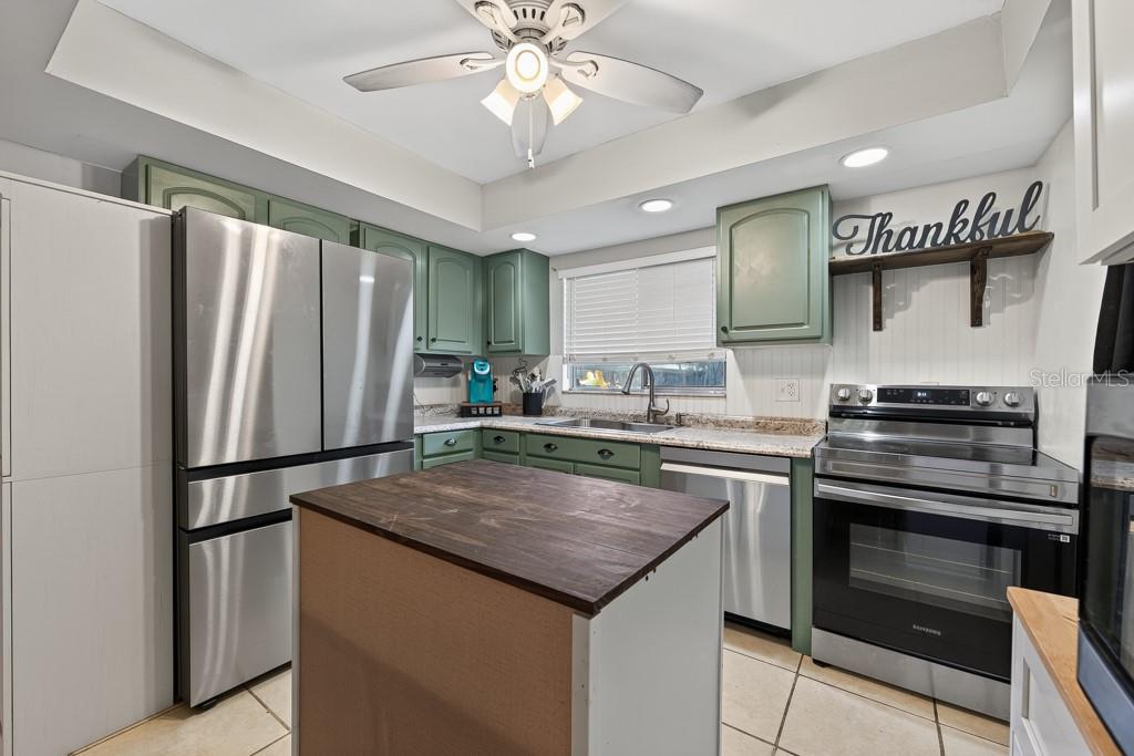 TRADE WINDS ESTATES SUB - Residential