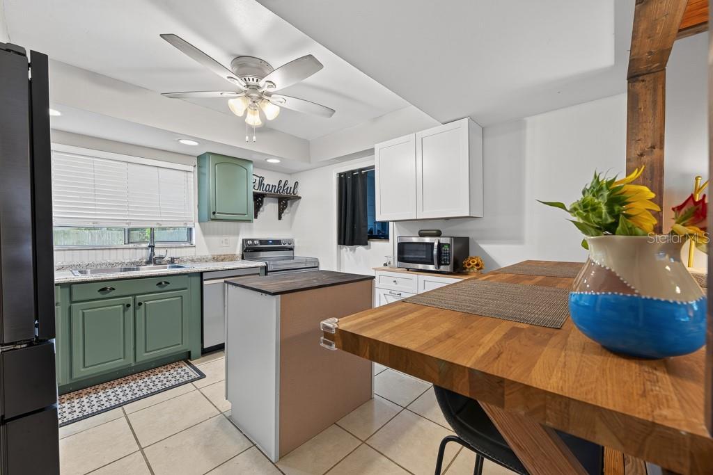 TRADE WINDS ESTATES SUB - Residential