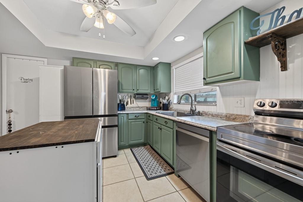 TRADE WINDS ESTATES SUB - Residential