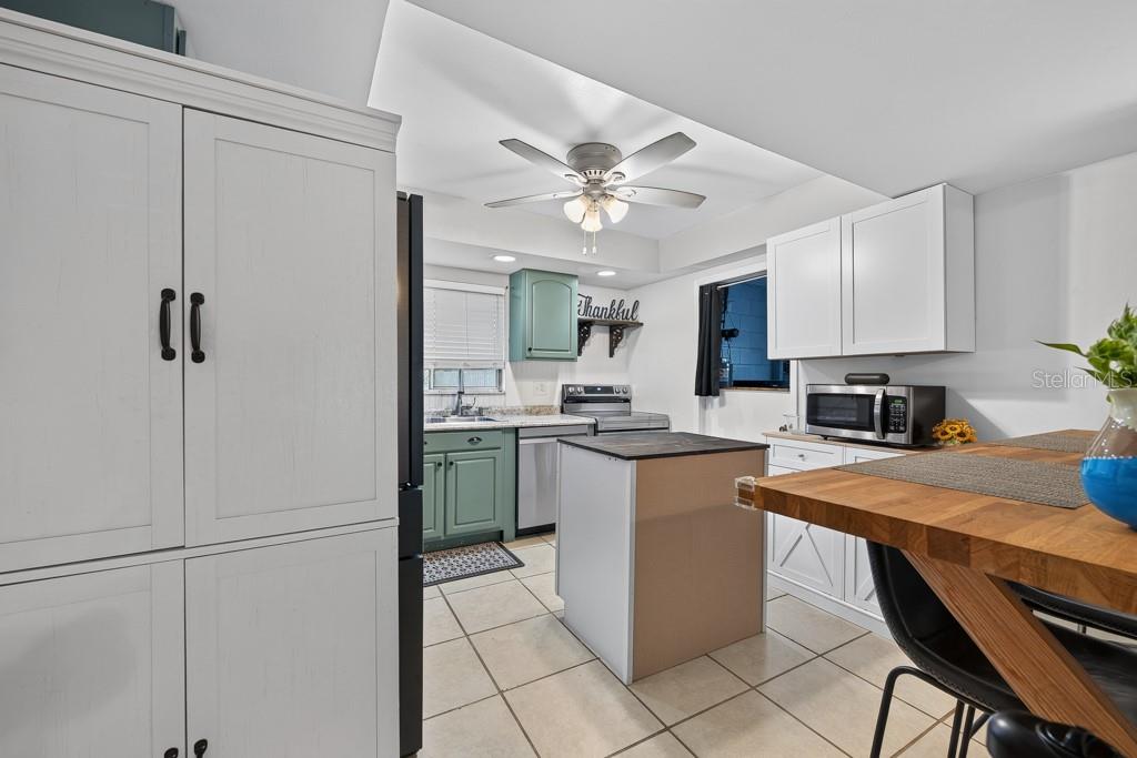 TRADE WINDS ESTATES SUB - Residential