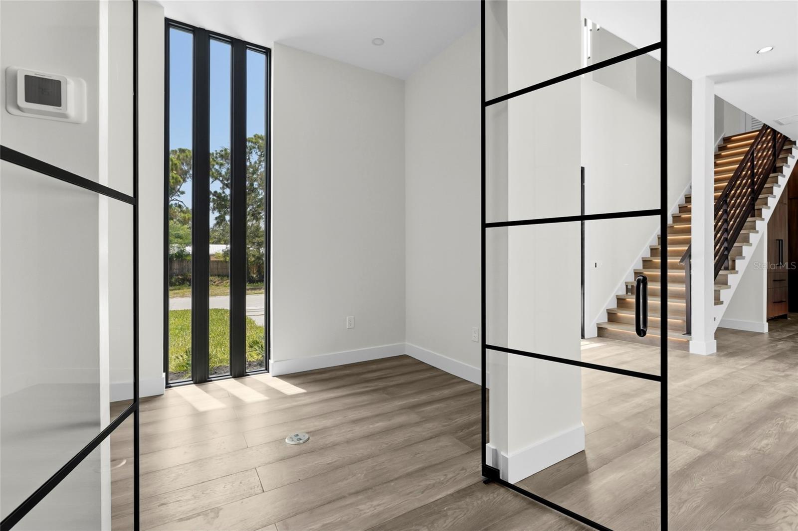 PAVER PARK ESTATES 1ST ADD - Residential