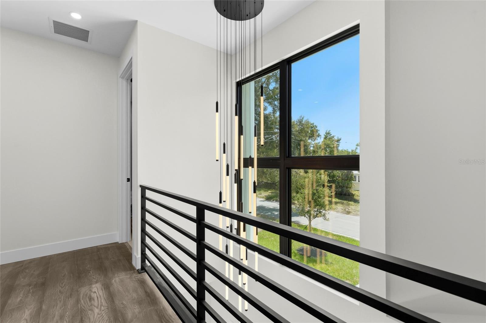PAVER PARK ESTATES 1ST ADD - Residential