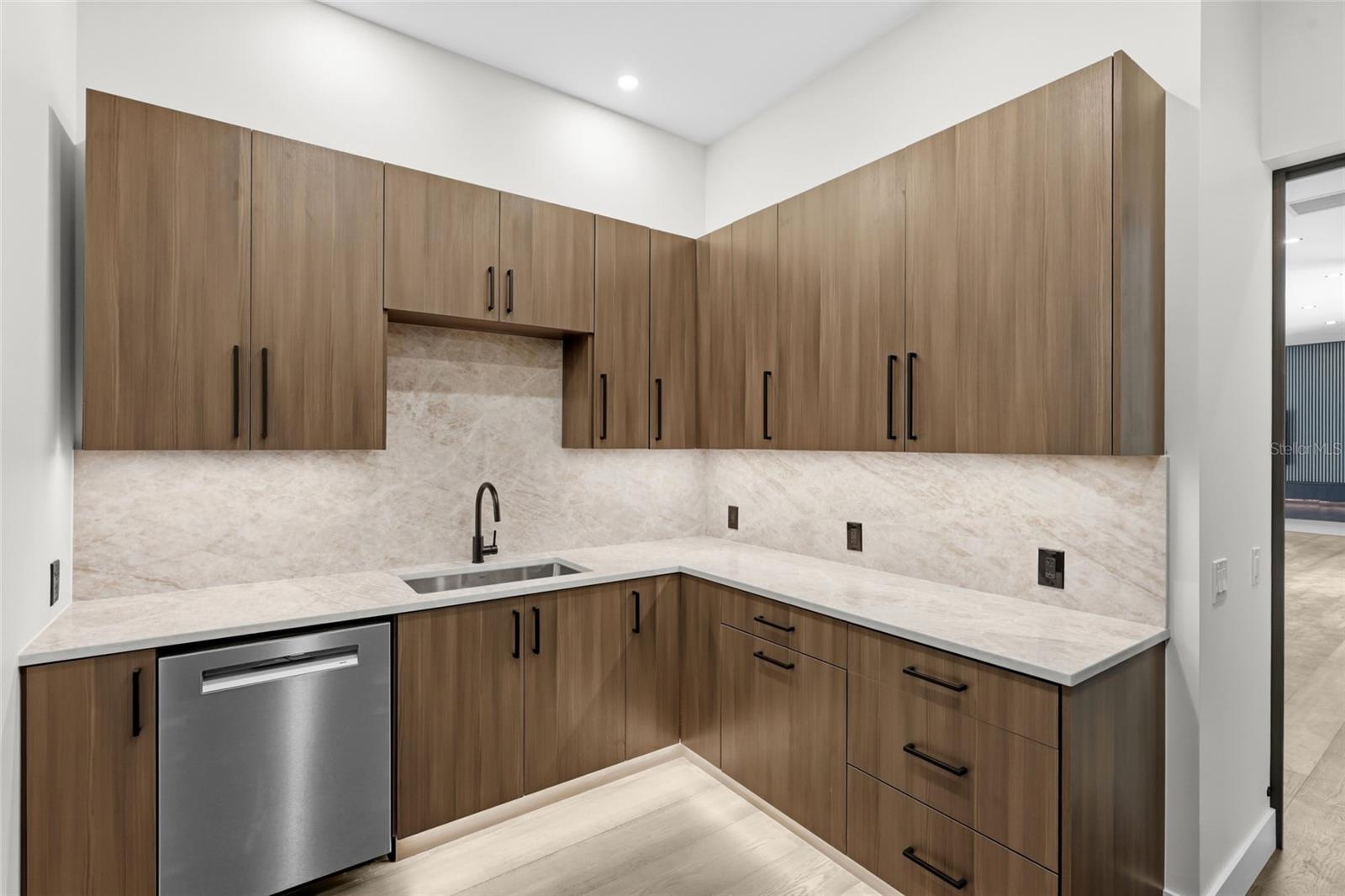 PAVER PARK ESTATES 1ST ADD - Residential
