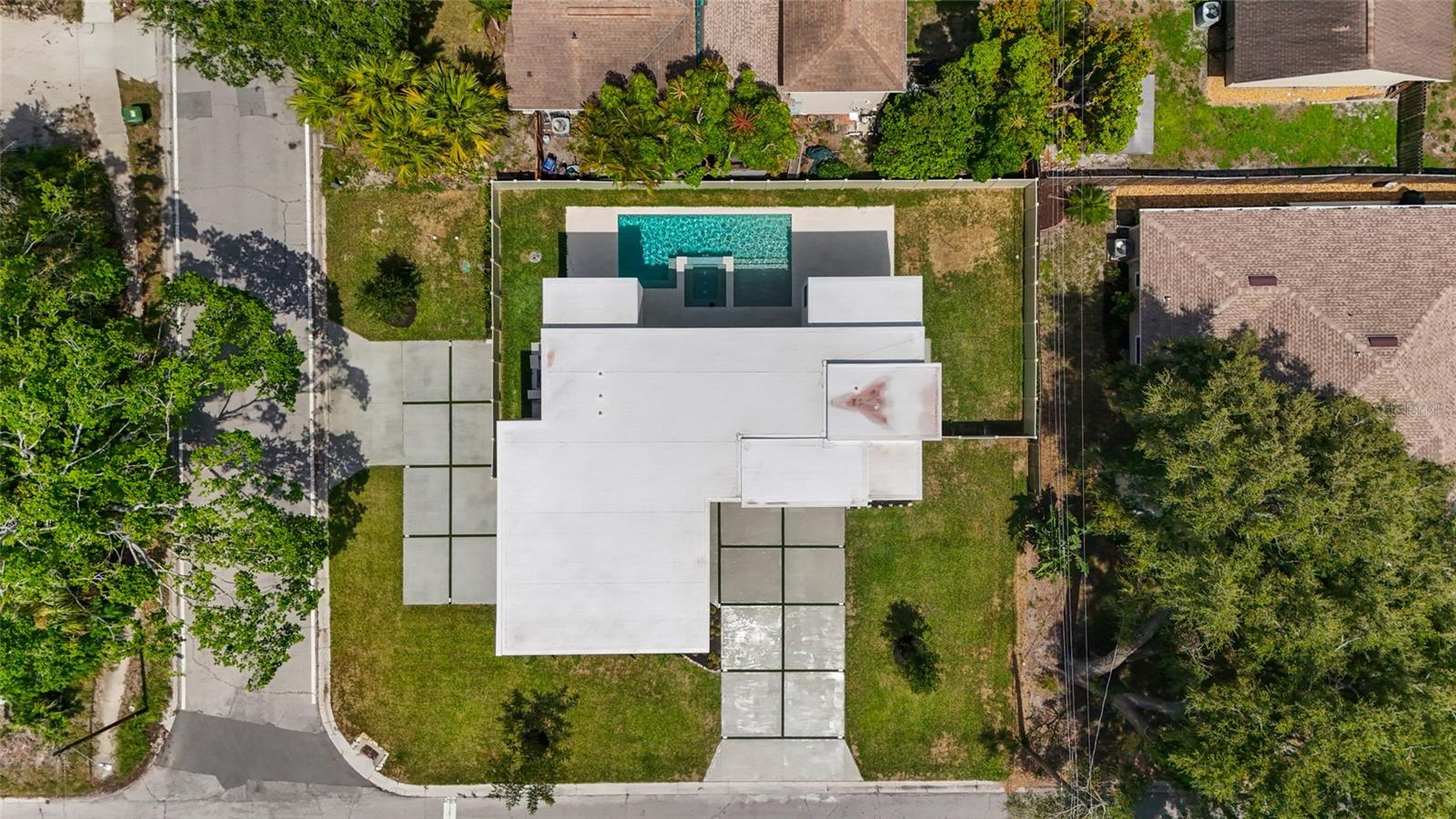 PAVER PARK ESTATES 1ST ADD - Residential