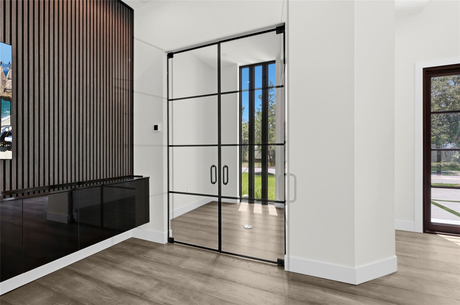 PAVER PARK ESTATES 1ST ADD - Residential