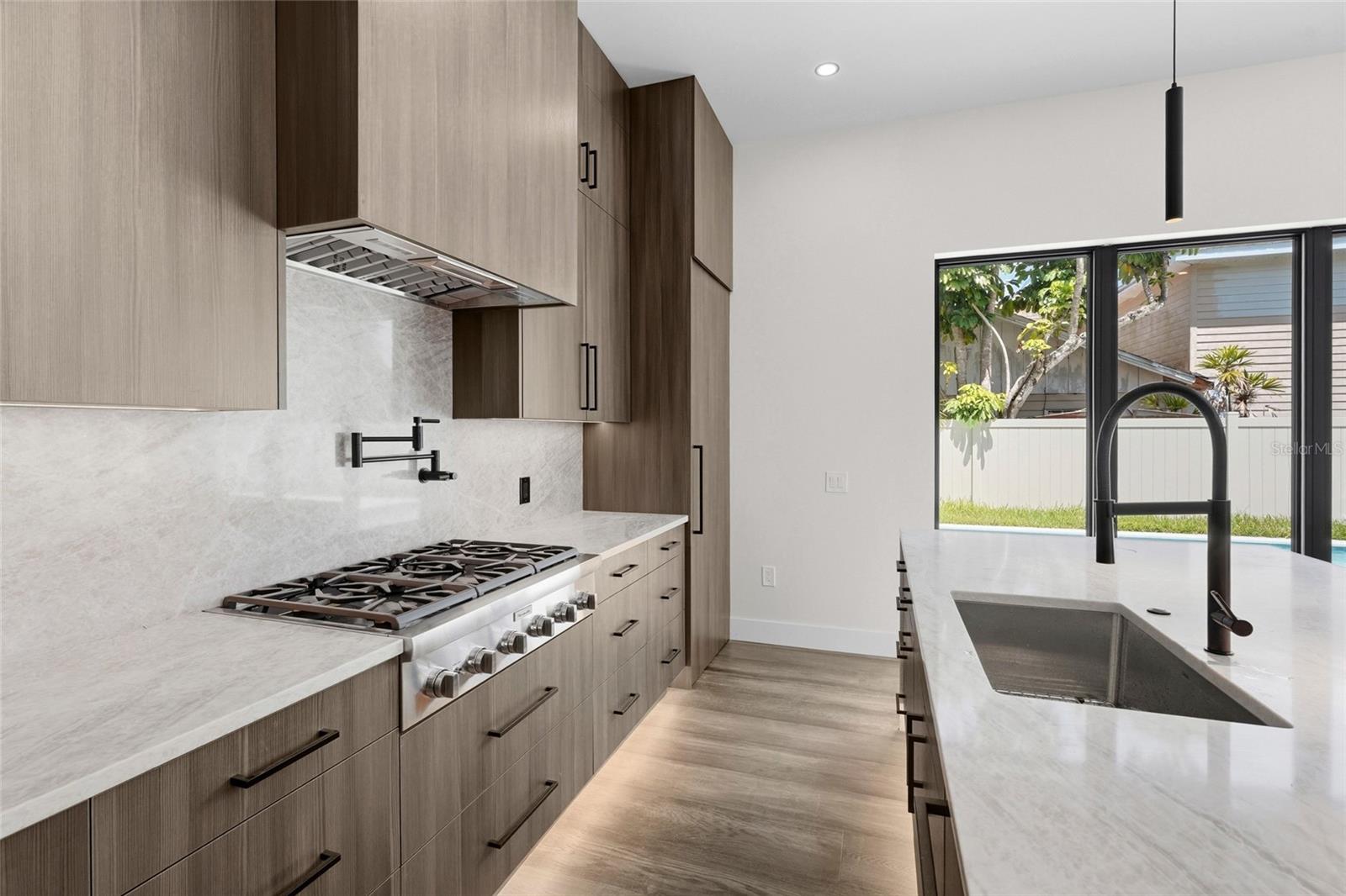 PAVER PARK ESTATES 1ST ADD - Residential