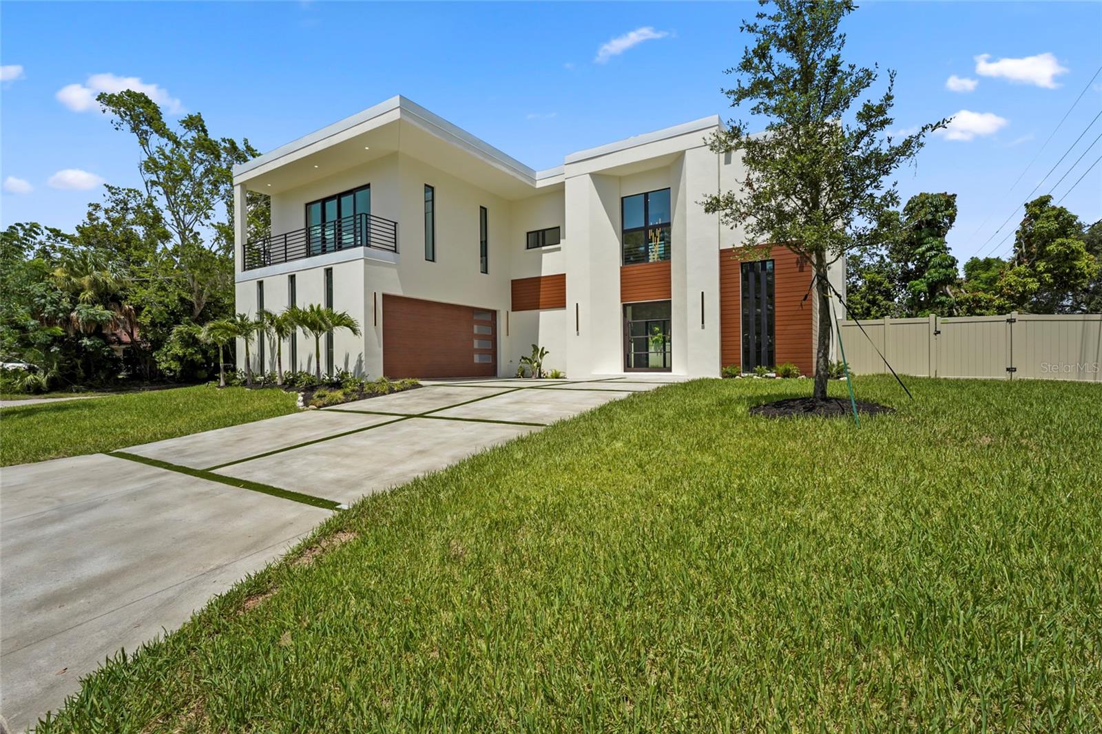 PAVER PARK ESTATES 1ST ADD - Residential