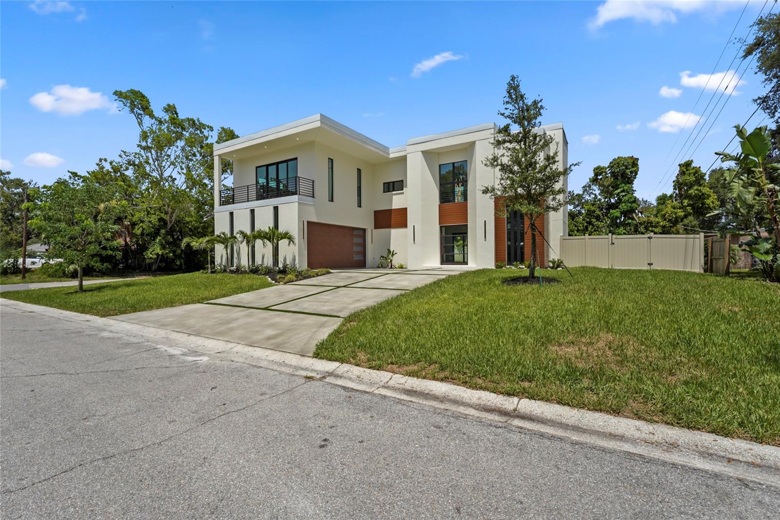 PAVER PARK ESTATES 1ST ADD - Residential