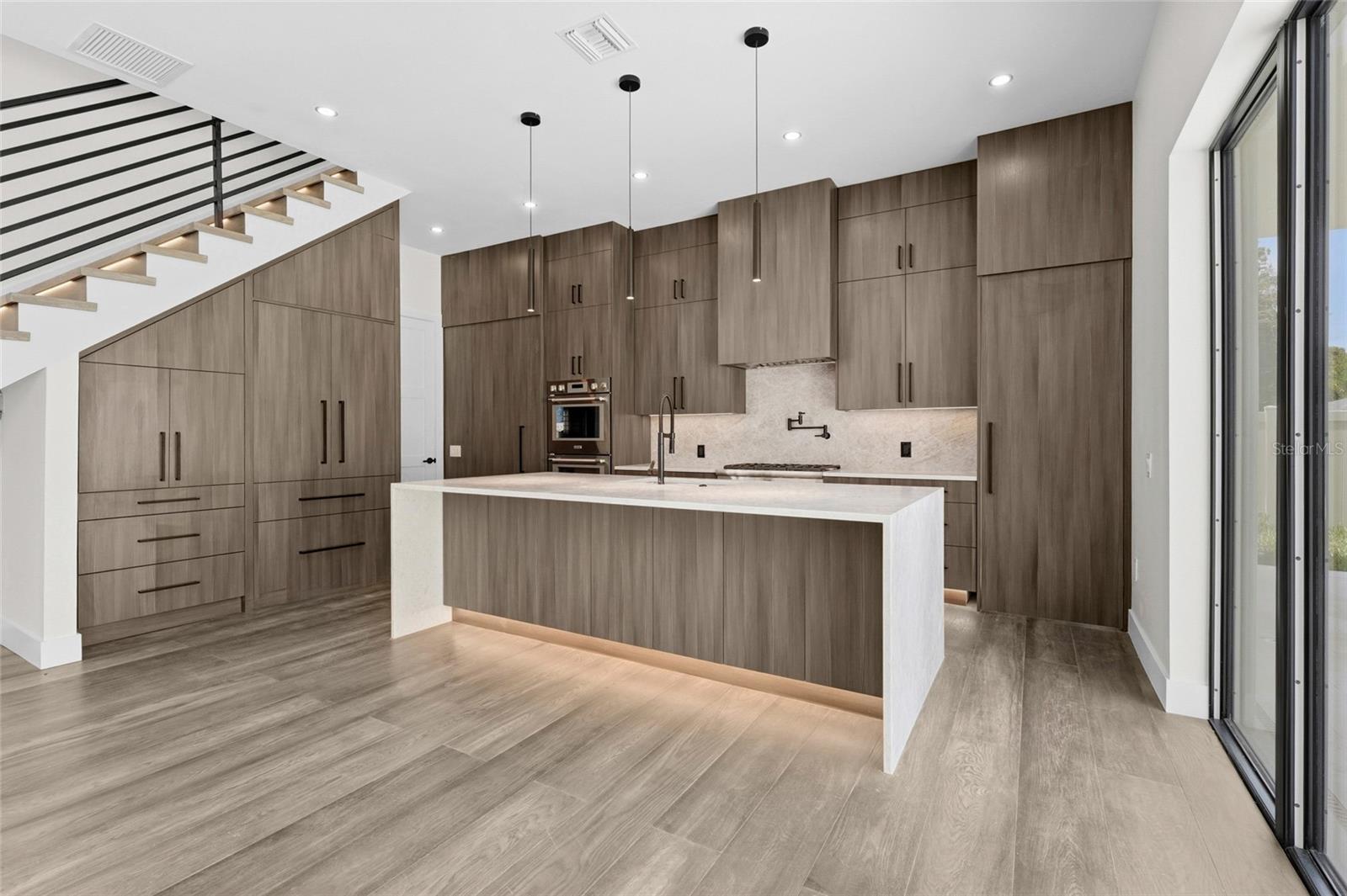 PAVER PARK ESTATES 1ST ADD - Residential