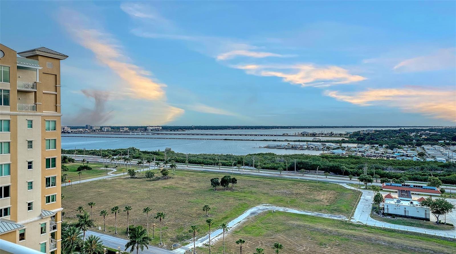BEL MARE PH II - Residential
