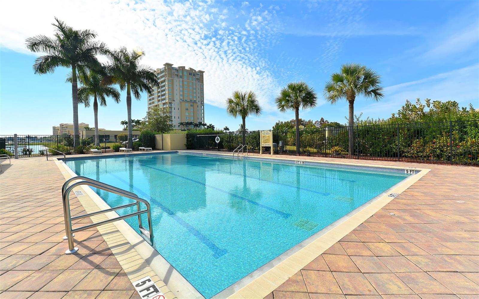 BEL MARE PH II - Residential