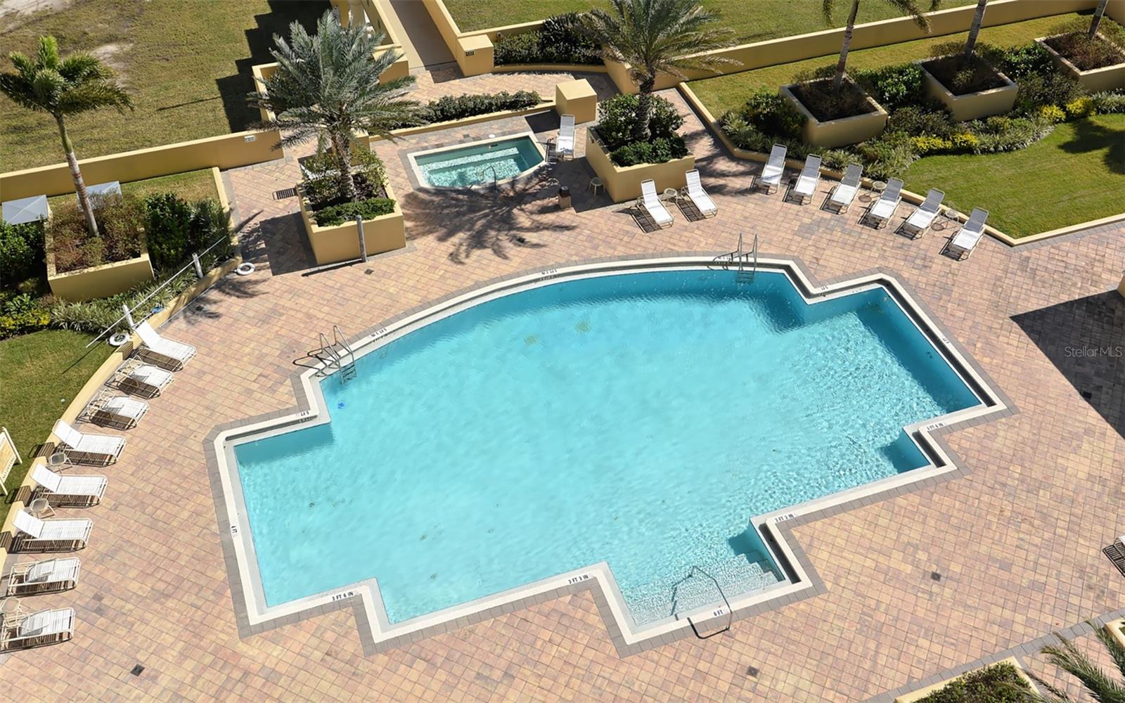 BEL MARE PH II - Residential