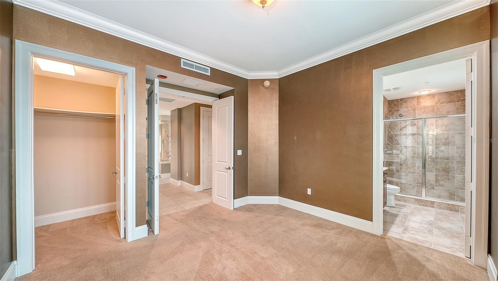 BEL MARE PH II - Residential