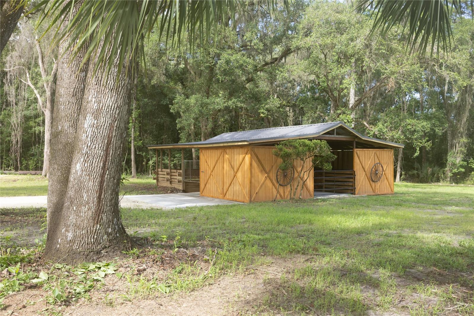 SPRING HAMMOCK ACRES - Residential