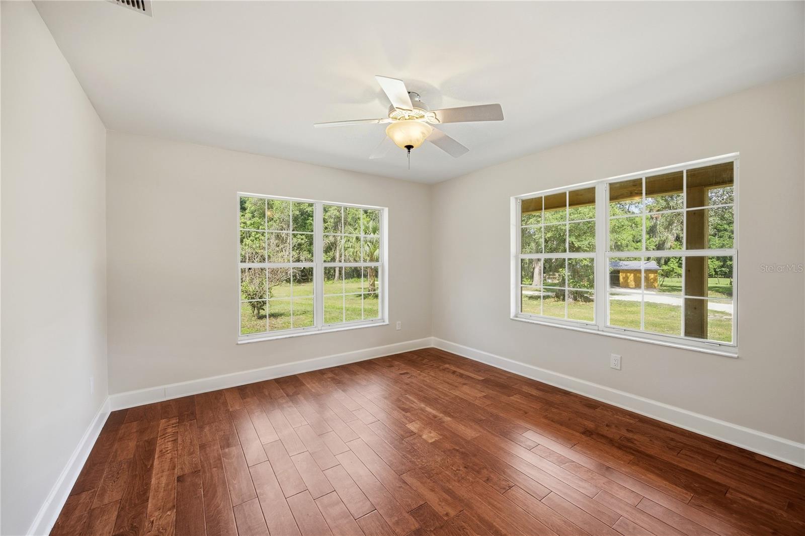 SPRING HAMMOCK ACRES - Residential