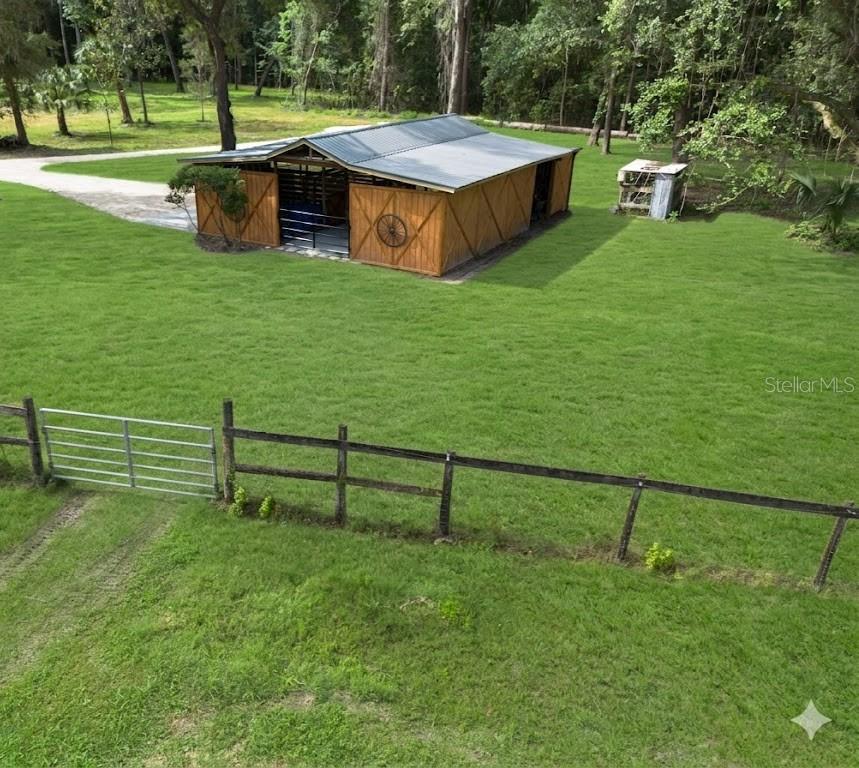 SPRING HAMMOCK ACRES - Residential
