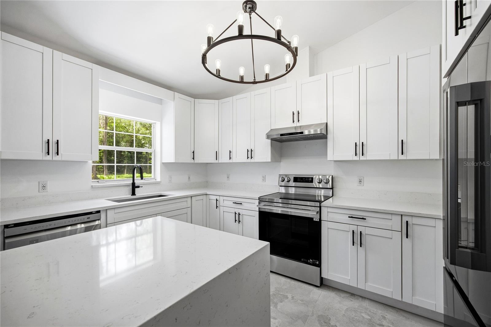 SPRING HAMMOCK ACRES - Residential