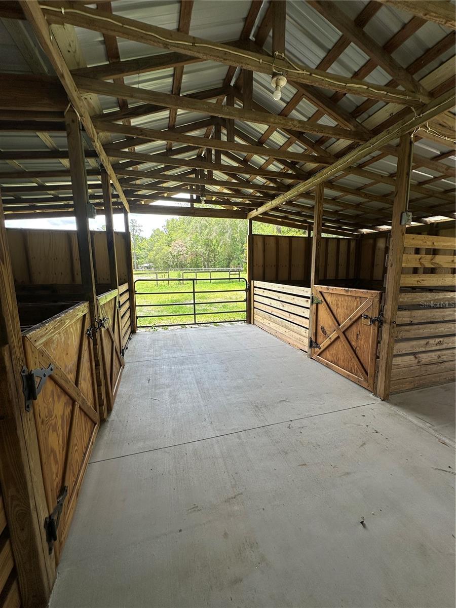 SPRING HAMMOCK ACRES - Residential