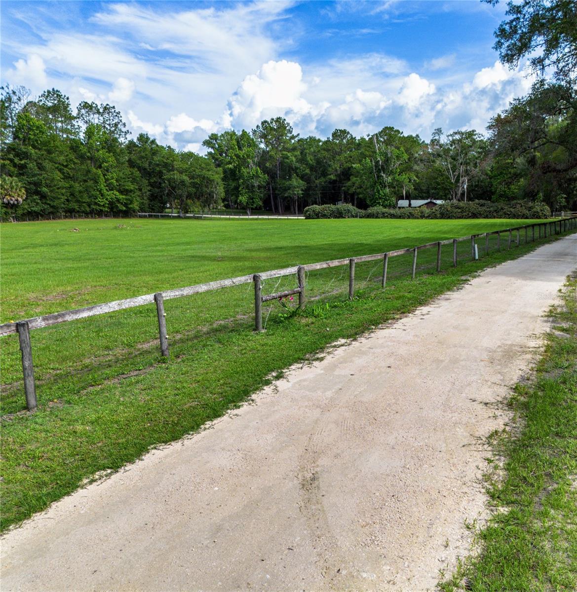 SPRING HAMMOCK ACRES - Residential