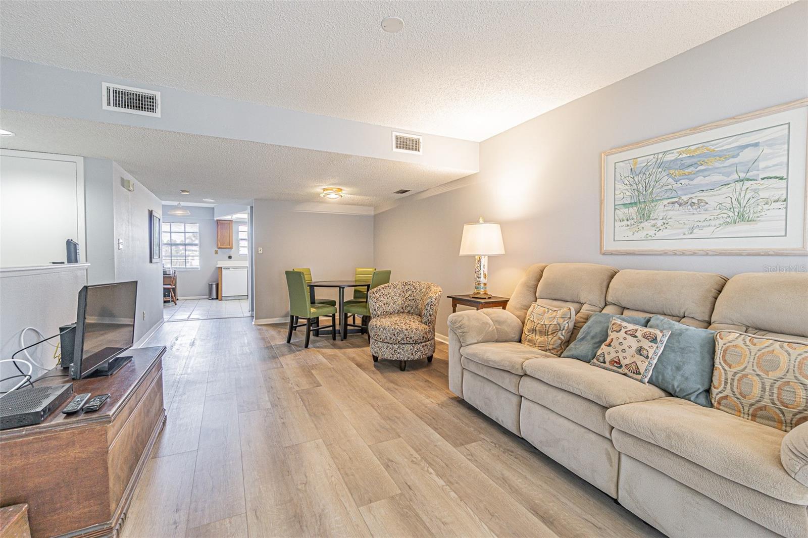 SUNSET REEF - Residential