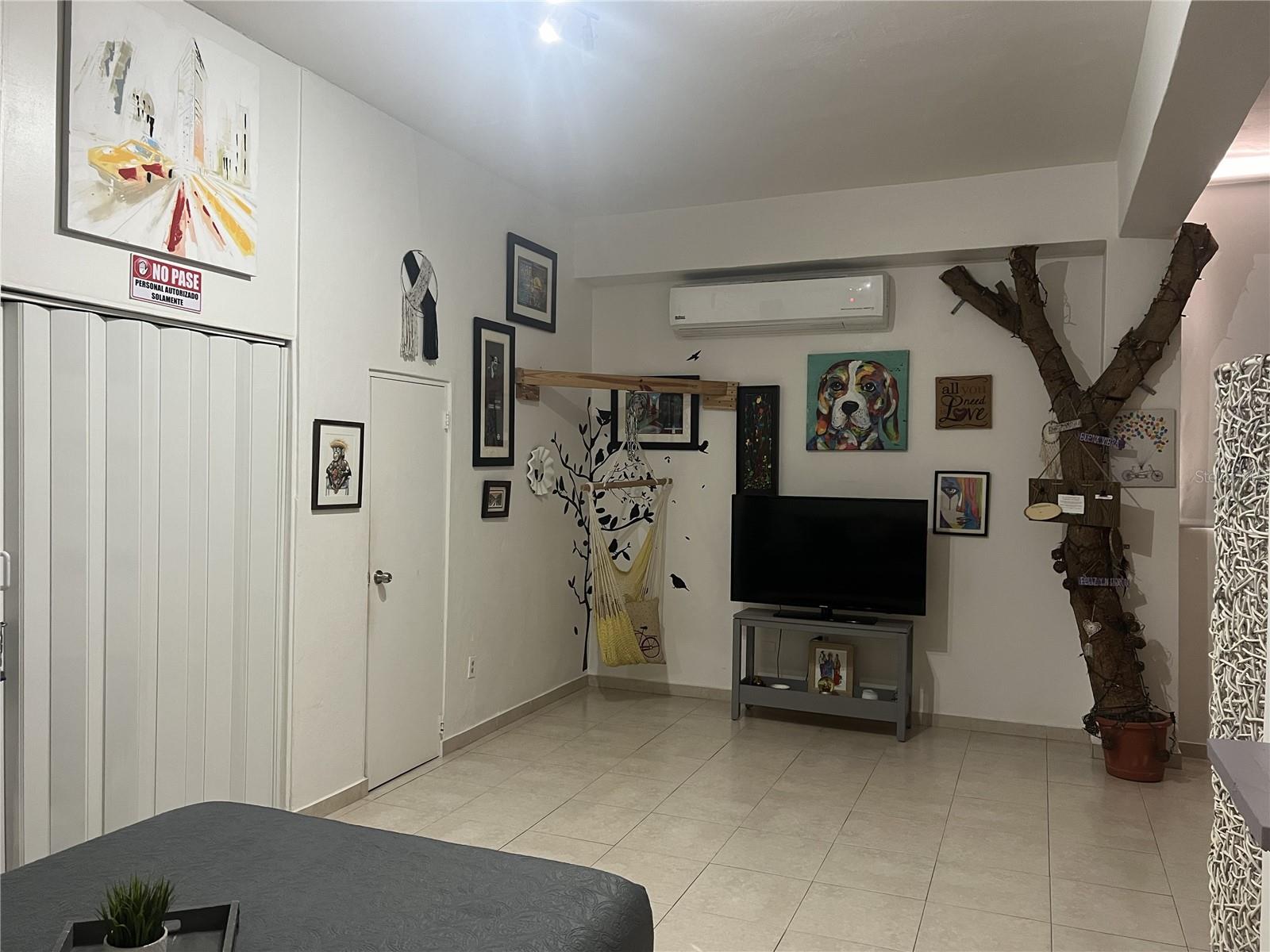 COND. CONDADO CENTER - Commercial Sale