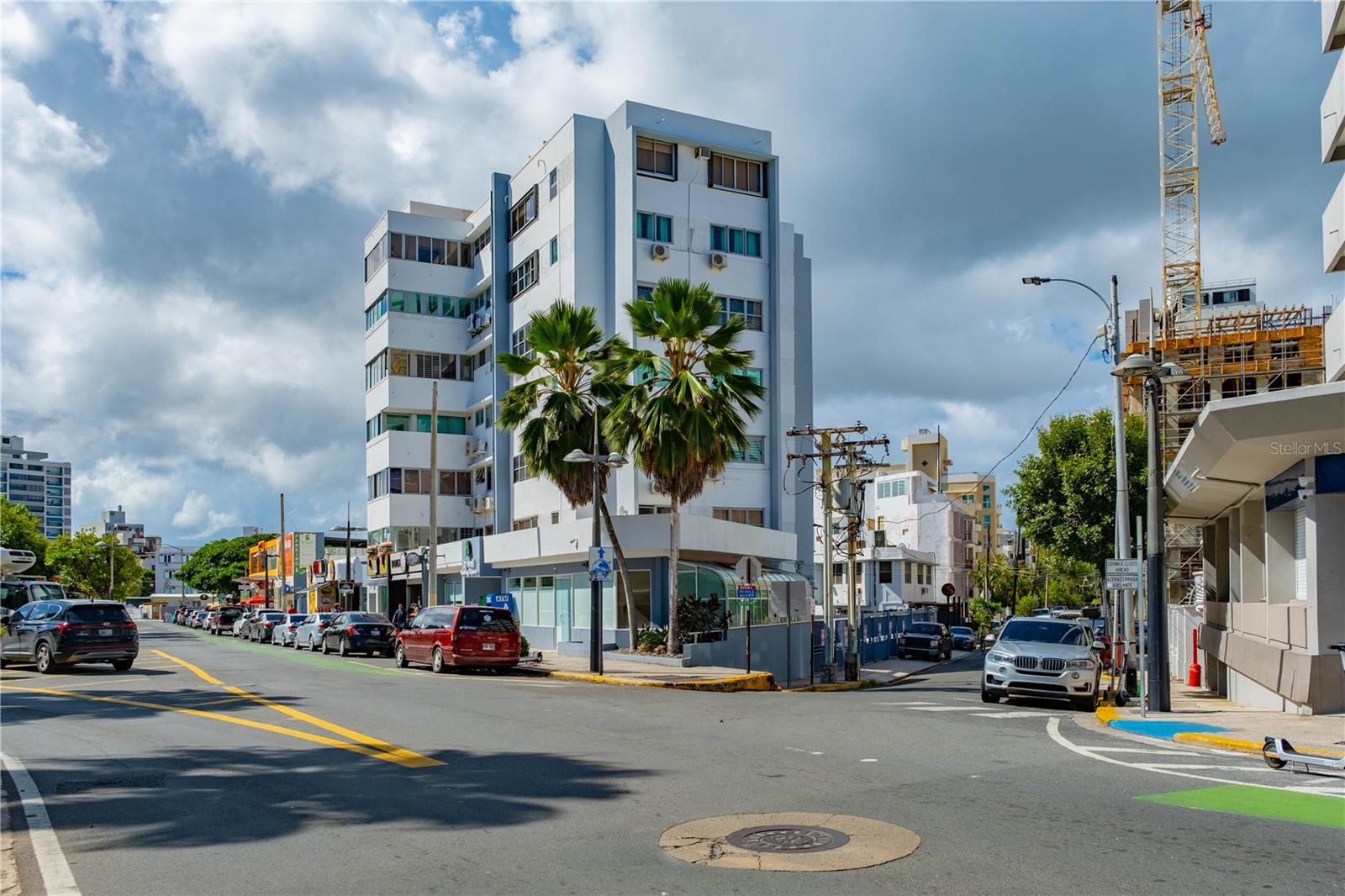 COND. CONDADO CENTER - Commercial Sale