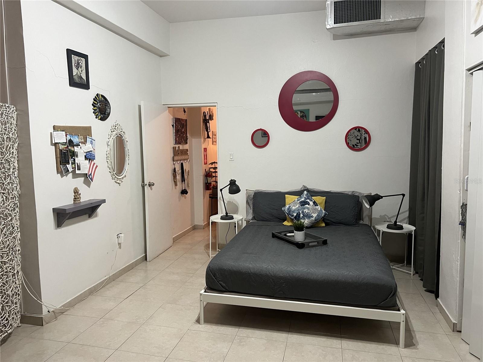 COND. CONDADO CENTER - Commercial Sale