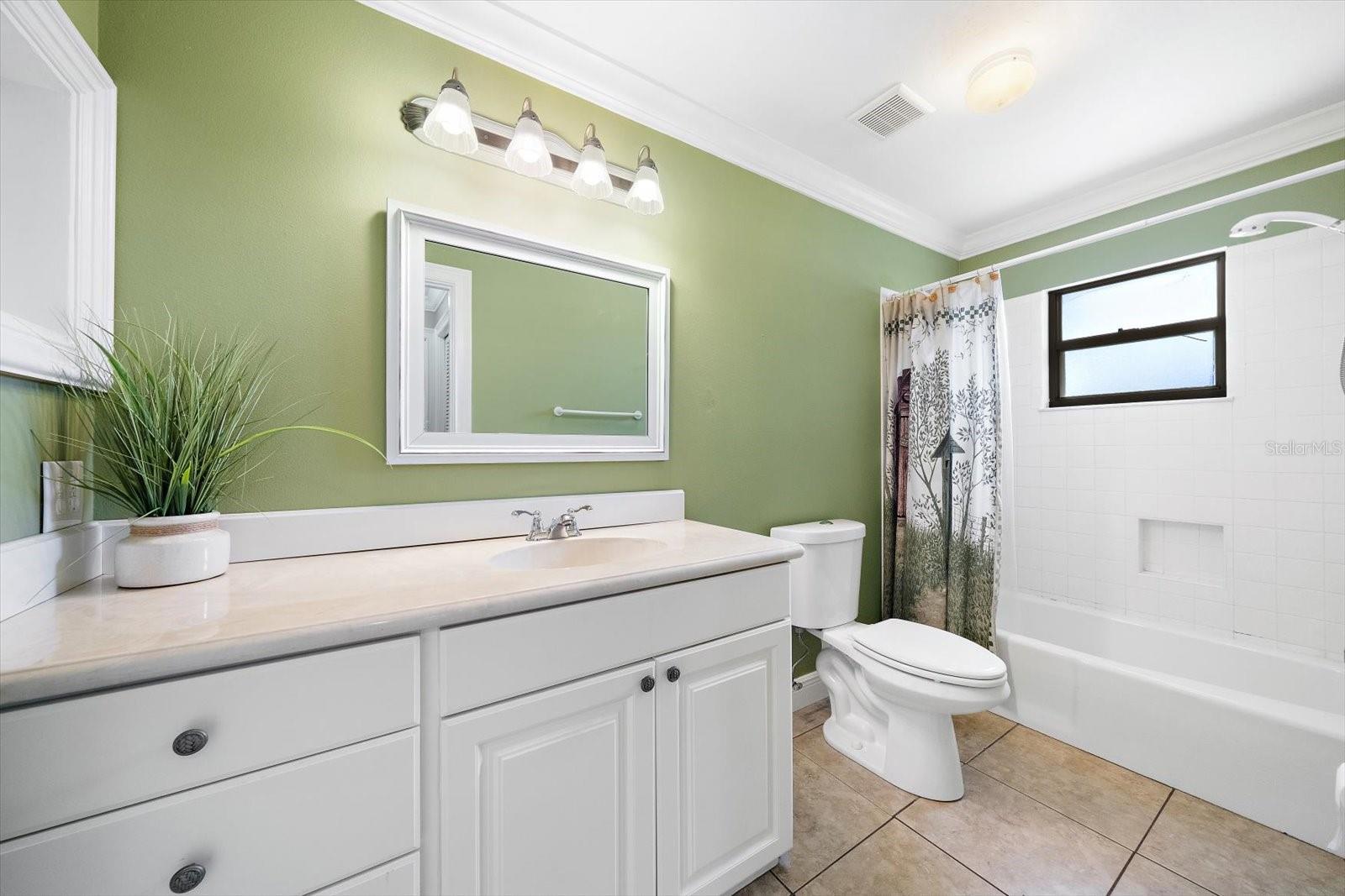 MEADOWLAND - Residential