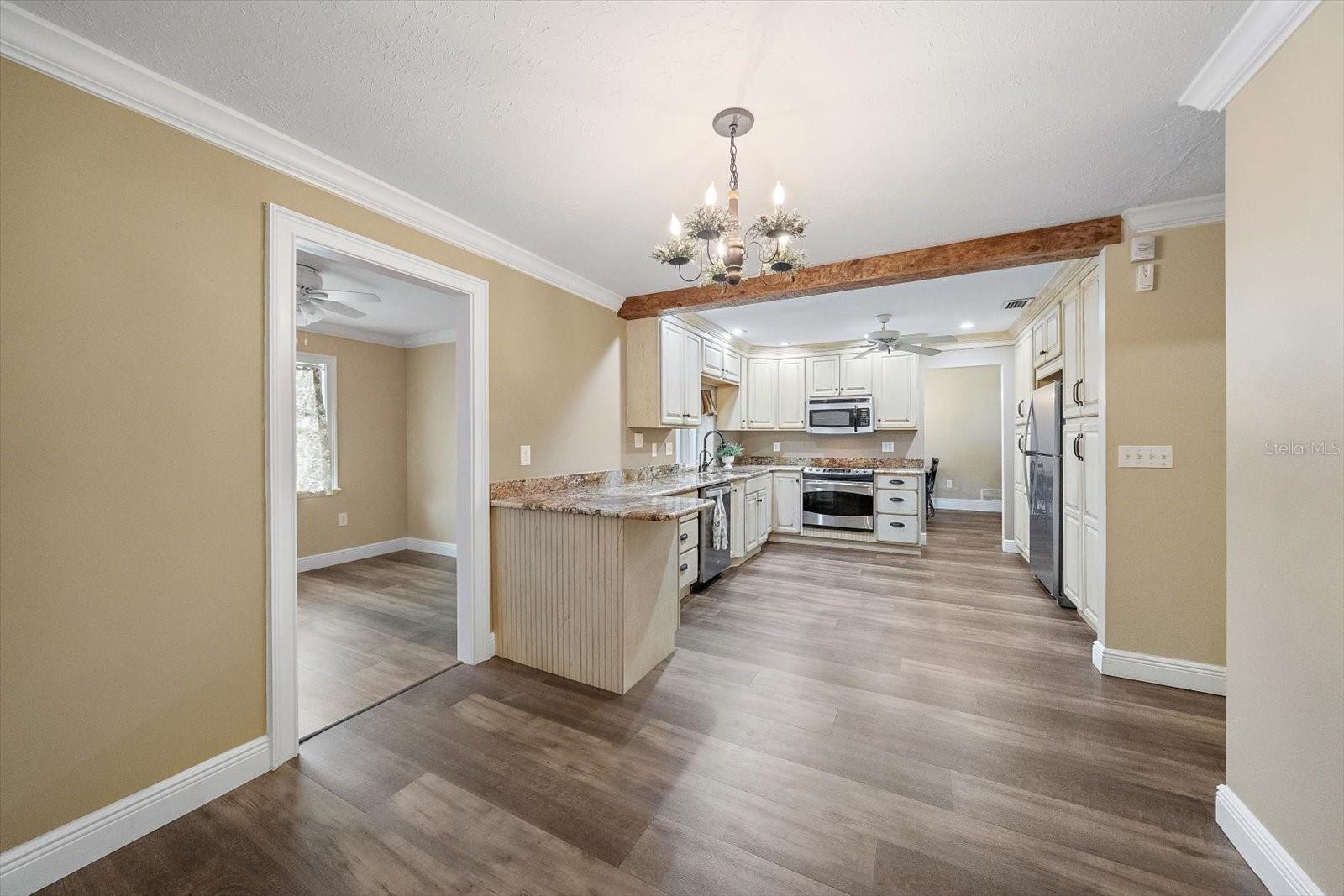 MEADOWLAND - Residential