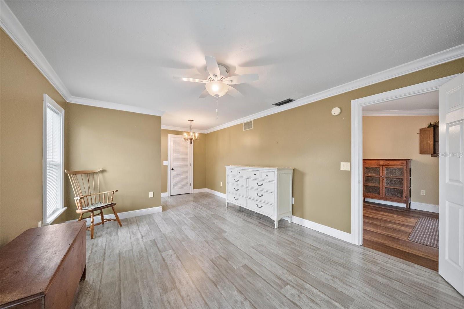 MEADOWLAND - Residential