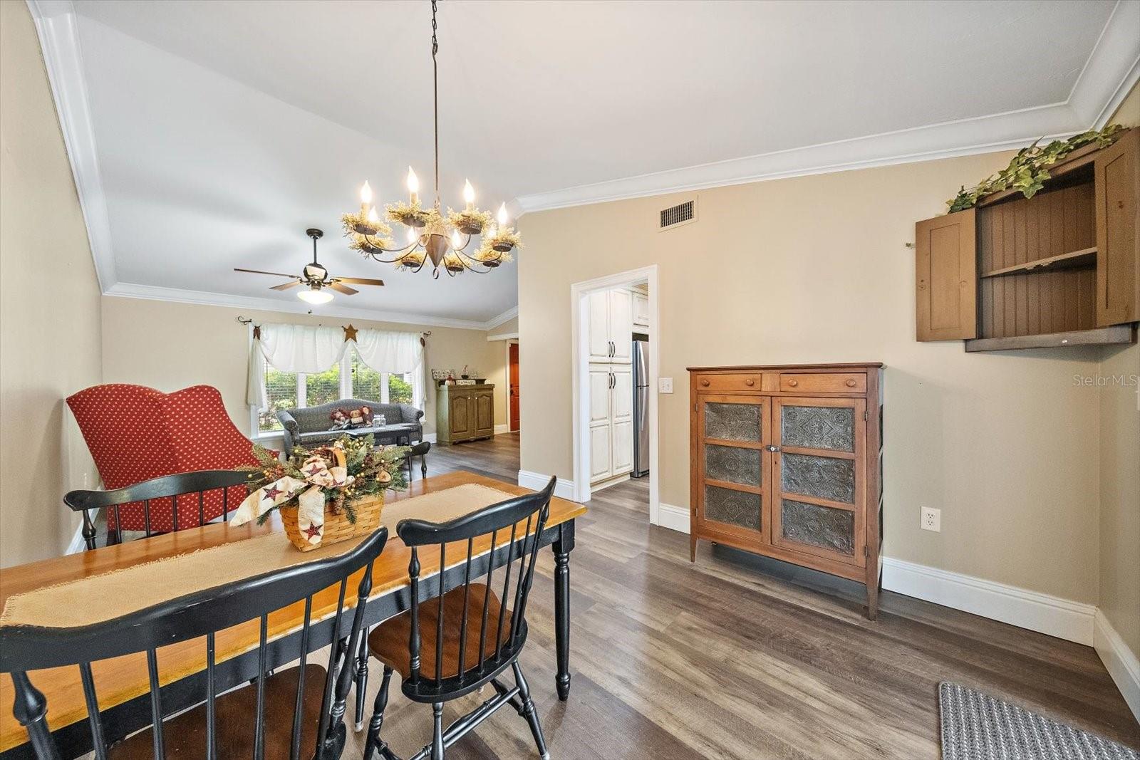 MEADOWLAND - Residential