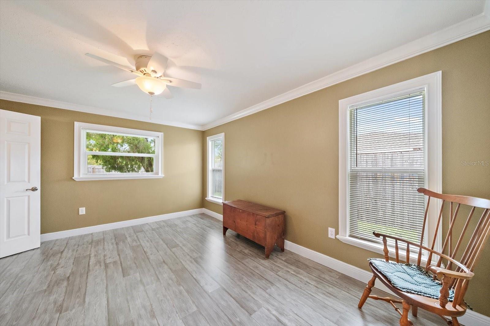 MEADOWLAND - Residential