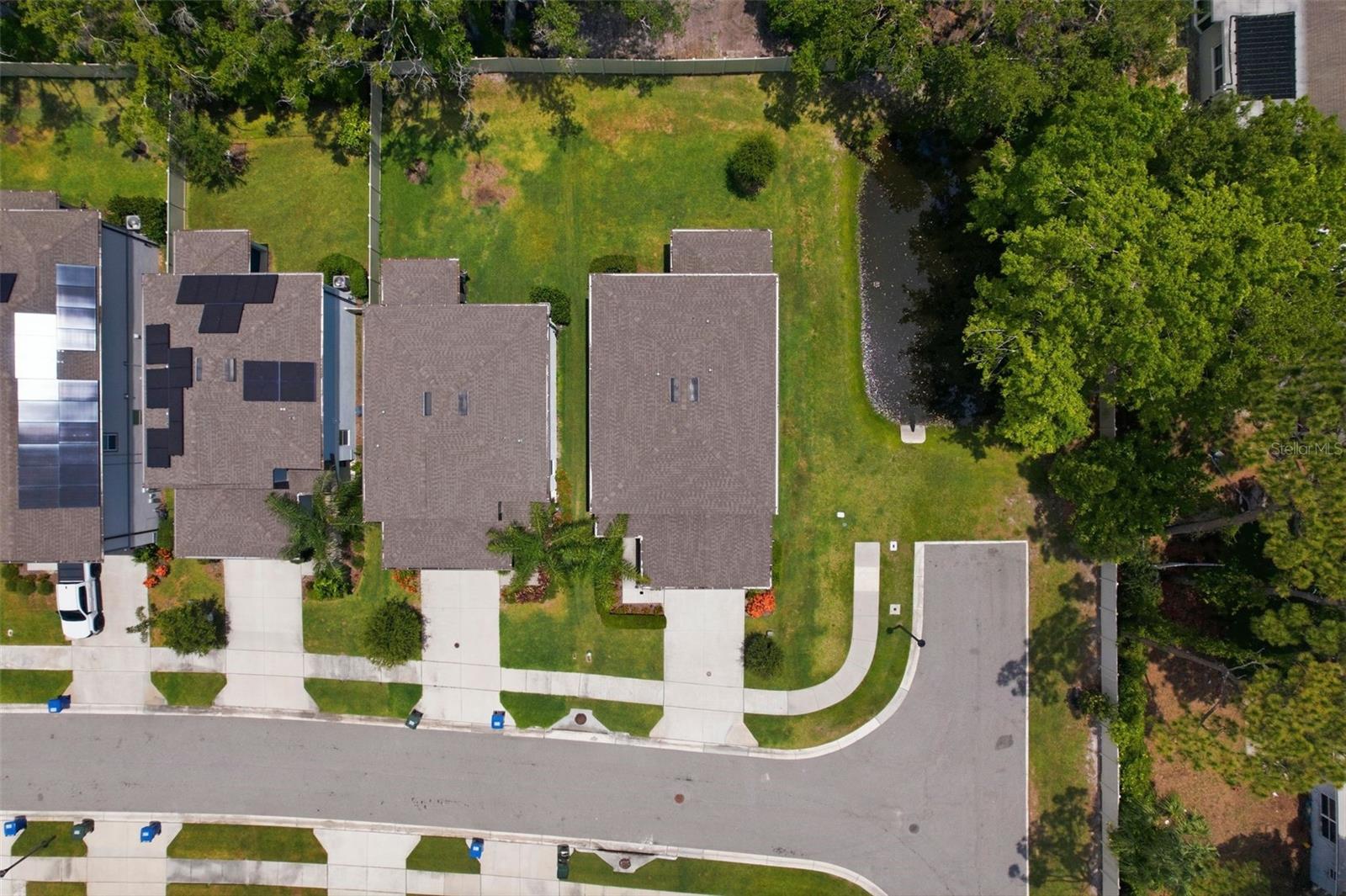 PIER POINTE - Residential