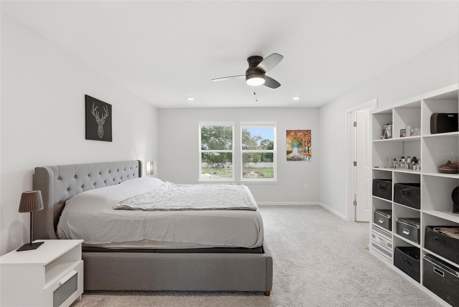 PIER POINTE - Residential