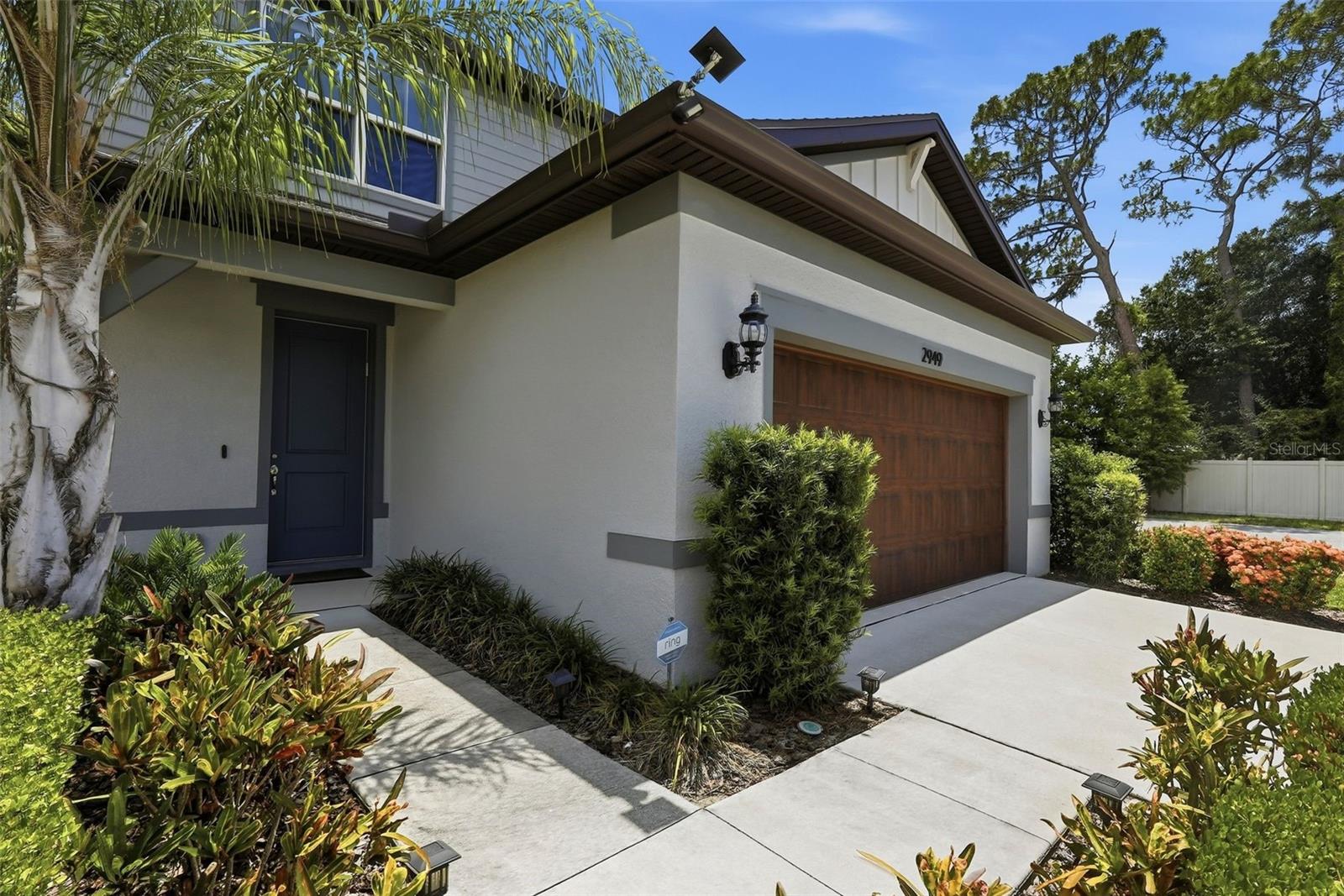 PIER POINTE - Residential