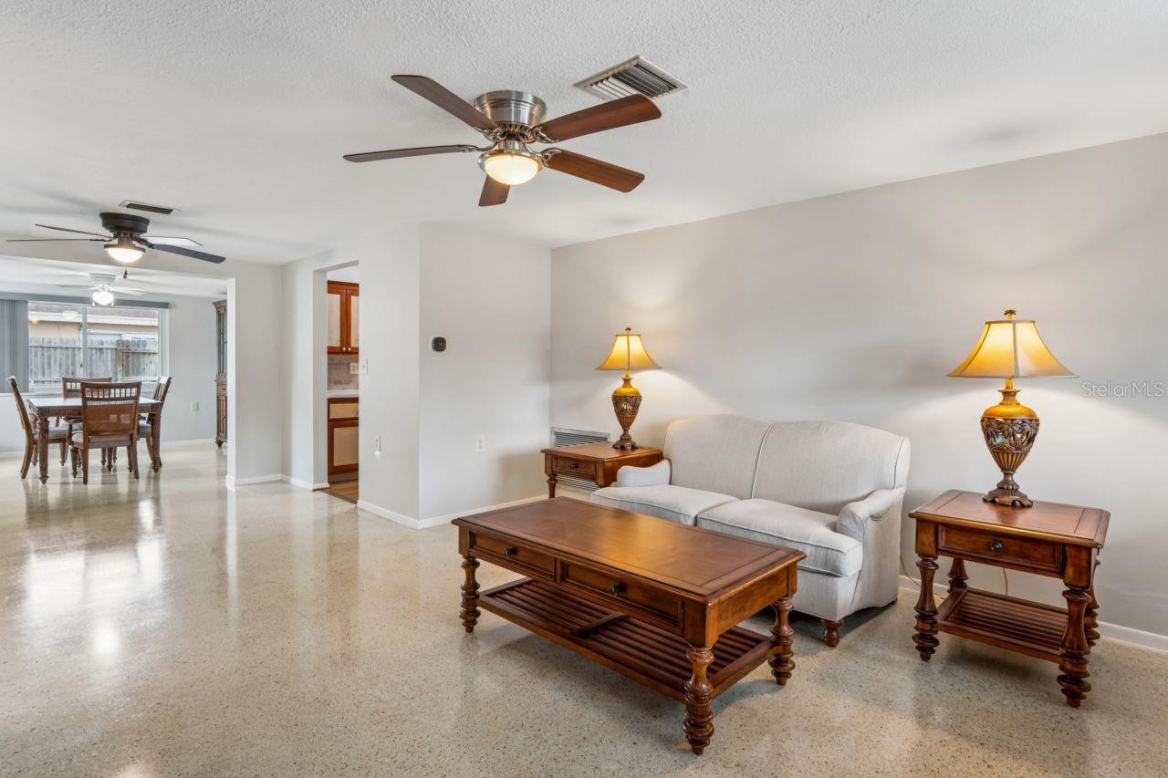 FOREST HILLS - Residential