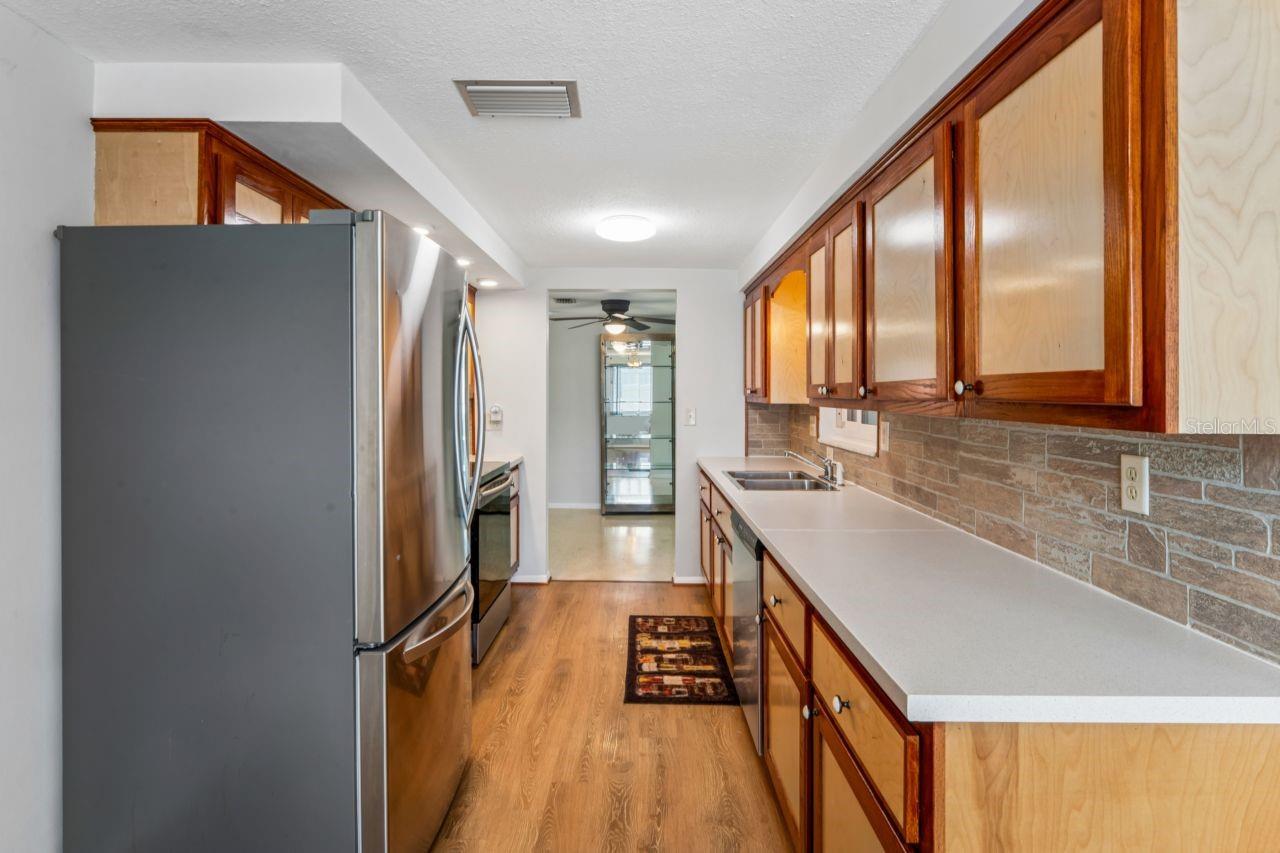 FOREST HILLS - Residential